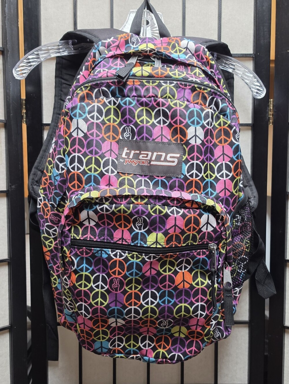 ☮️ Y2K 2000s Trans by Jansport Peace Sign Hippie Boho backpack